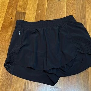 Athleta womens 3” black hustle short XXS